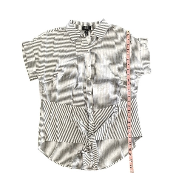 NWOT Jones New York Signature Striped Button‎ Down Tie Waist Short Sleeve Blouse - Picture 5 of 9
